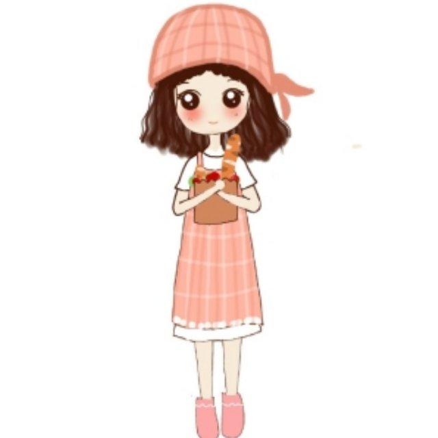 伊笑而過