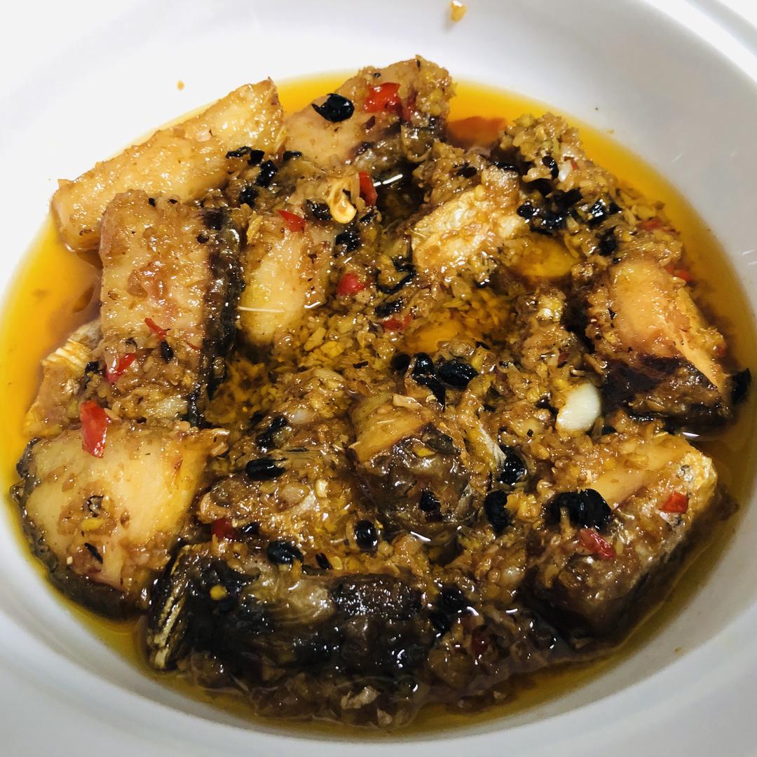 庆鱼年，快过年啦，教你做个酒糟鱼，年年有余哦