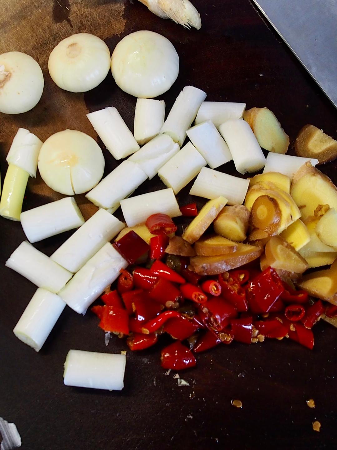 经典家常菜🥩土豆烧牛肉的做法 步骤1