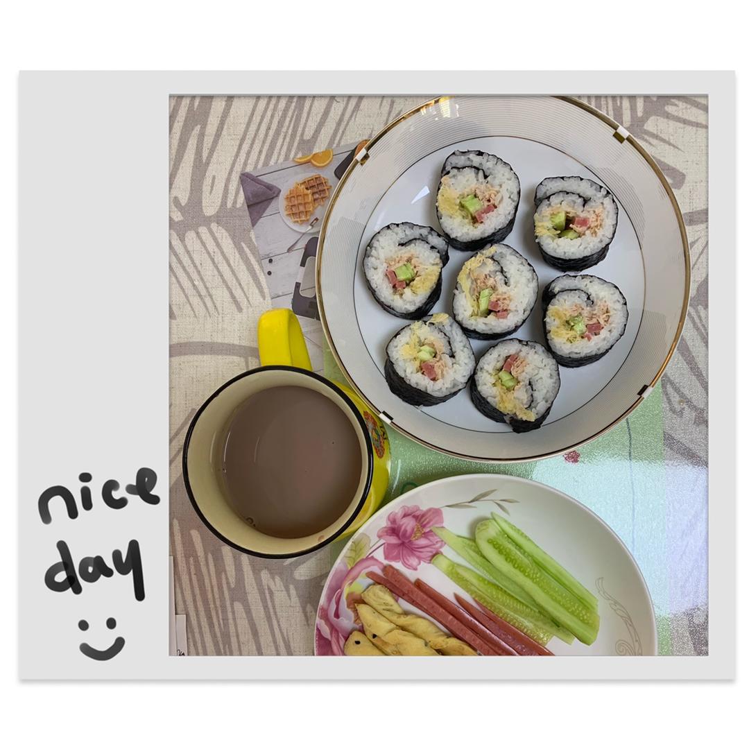 金枪鱼肉松饭团&寿司