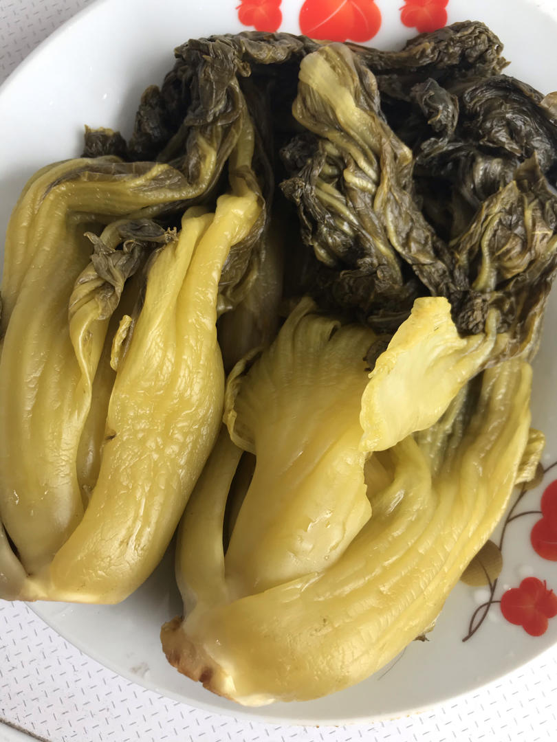 【老祖宗的腌制酸菜方法(酸菜做法)图片】沫子99_下厨房