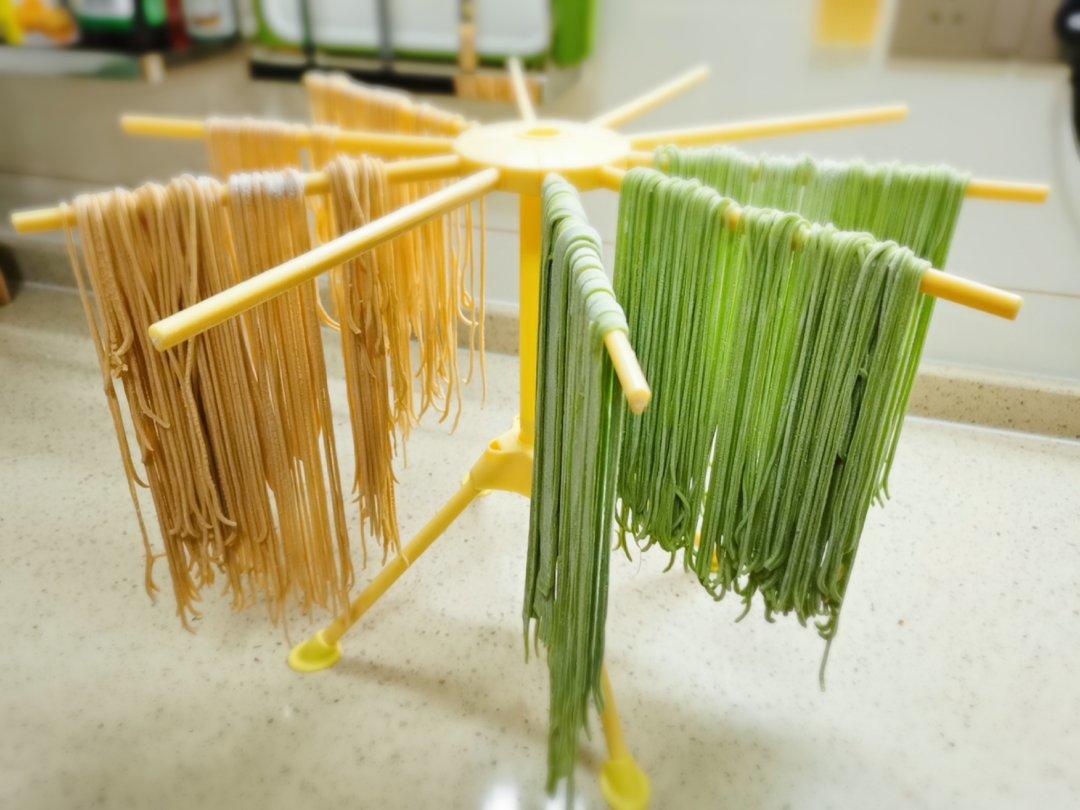 自制Q弹筋道的面条（压面机版）