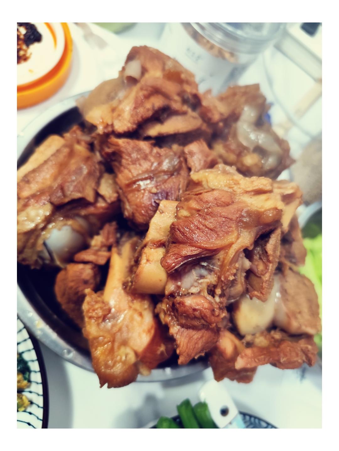 酱大骨