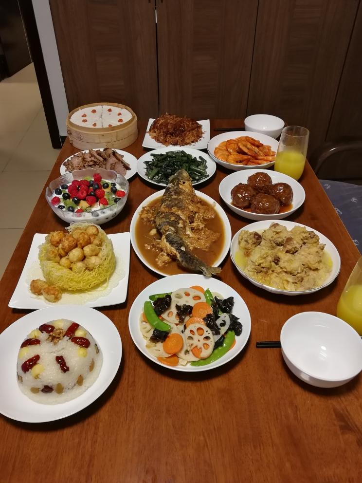 2021年夜饭（牛年吉祥）的做法