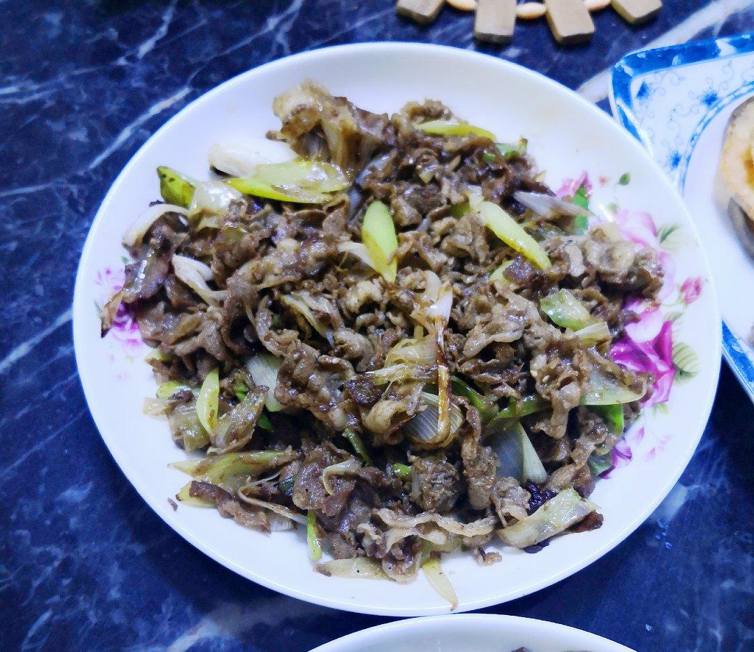 葱爆羊肉