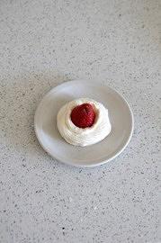 草莓奶油蛋白饼的做法 步骤9