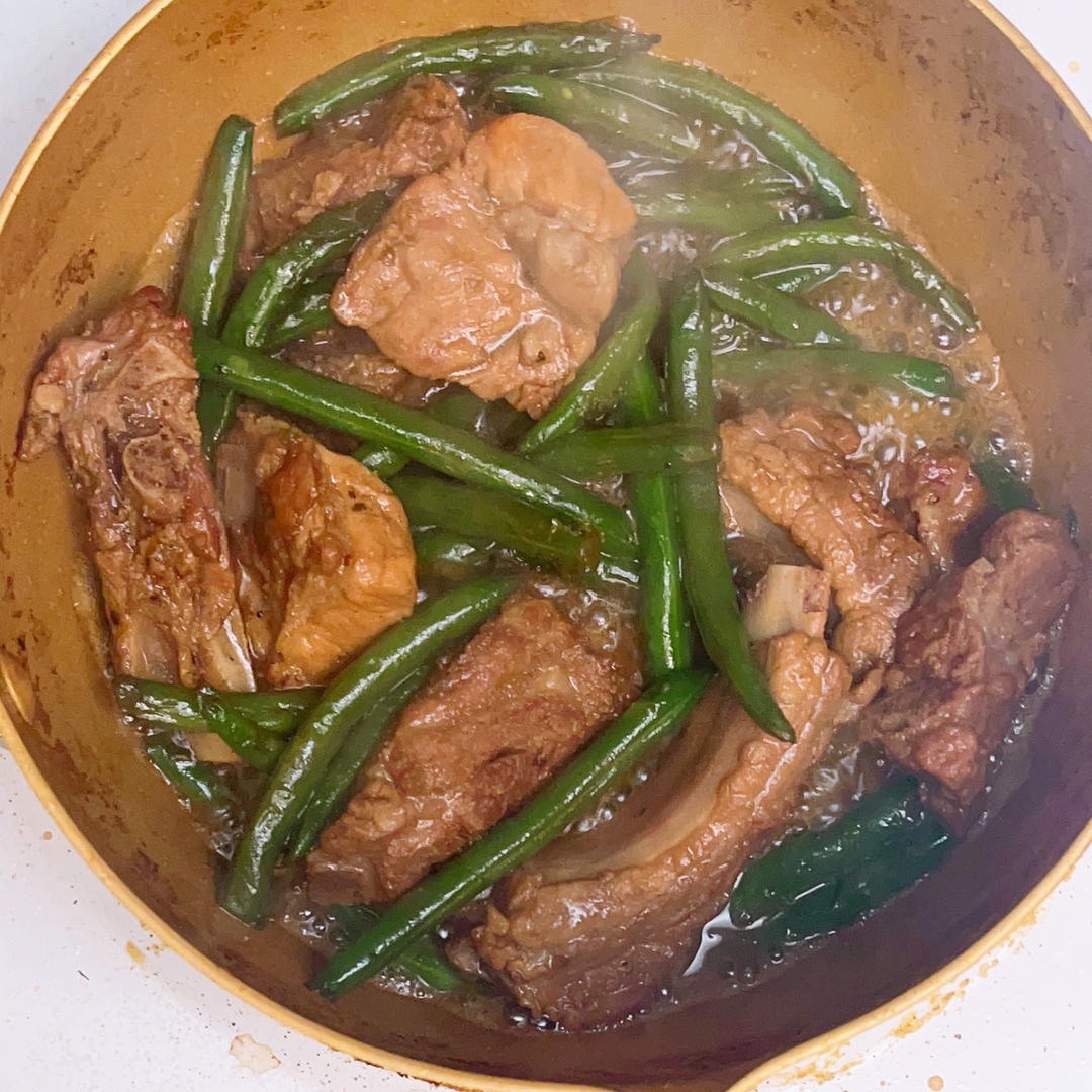 老饭骨教的豆角炖排骨（自留）