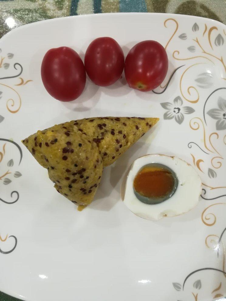 藜麦 大黄米 蜜枣粽子