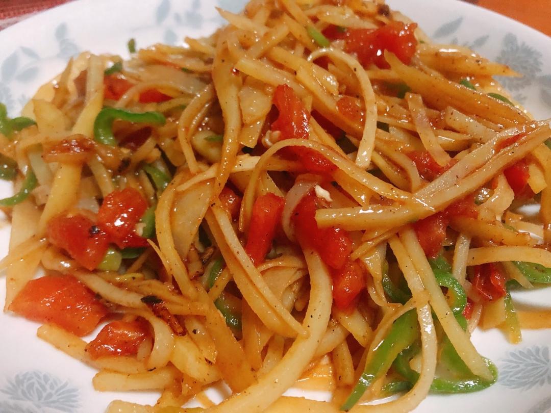家常素菜西红柿炒土豆丝（番茄炒土豆丝）