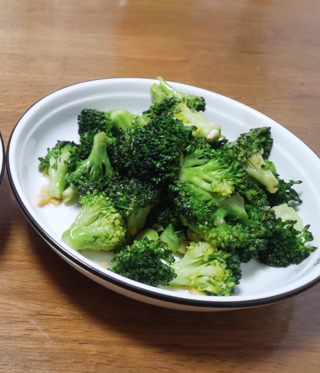 蚝油蒜蓉西兰花