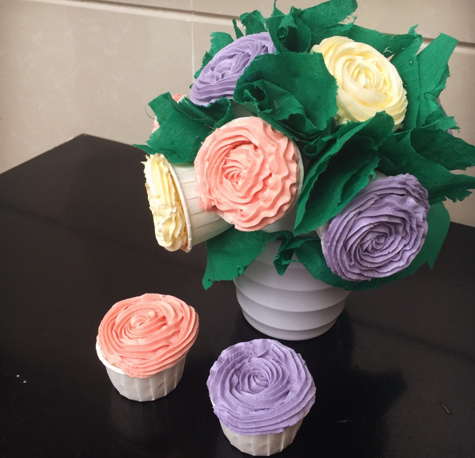 纸杯蛋糕花束cupcake bouquet