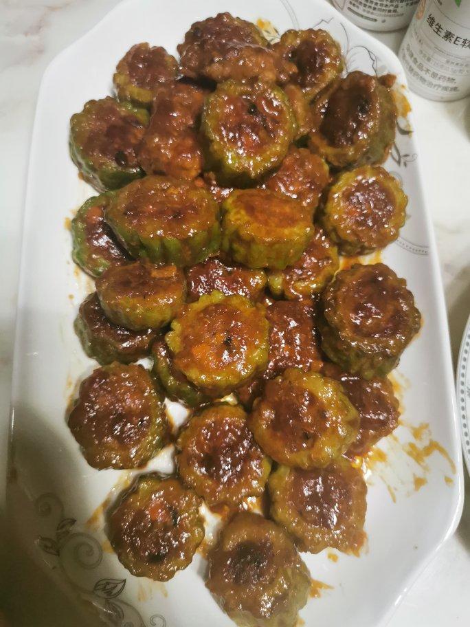厨师长教你：“苦瓜酿肉”的家常做法，口感和味道很棒，先收藏了