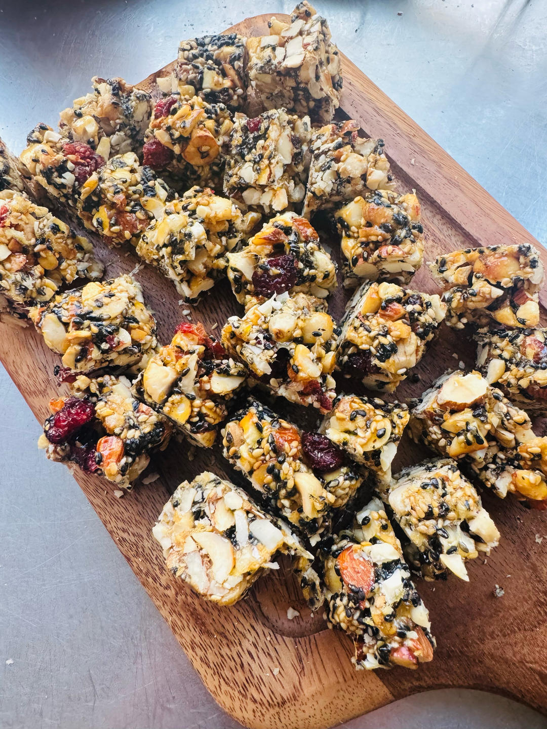 《QQ+的香酥芝麻糖：简单，好吃，值得一试》