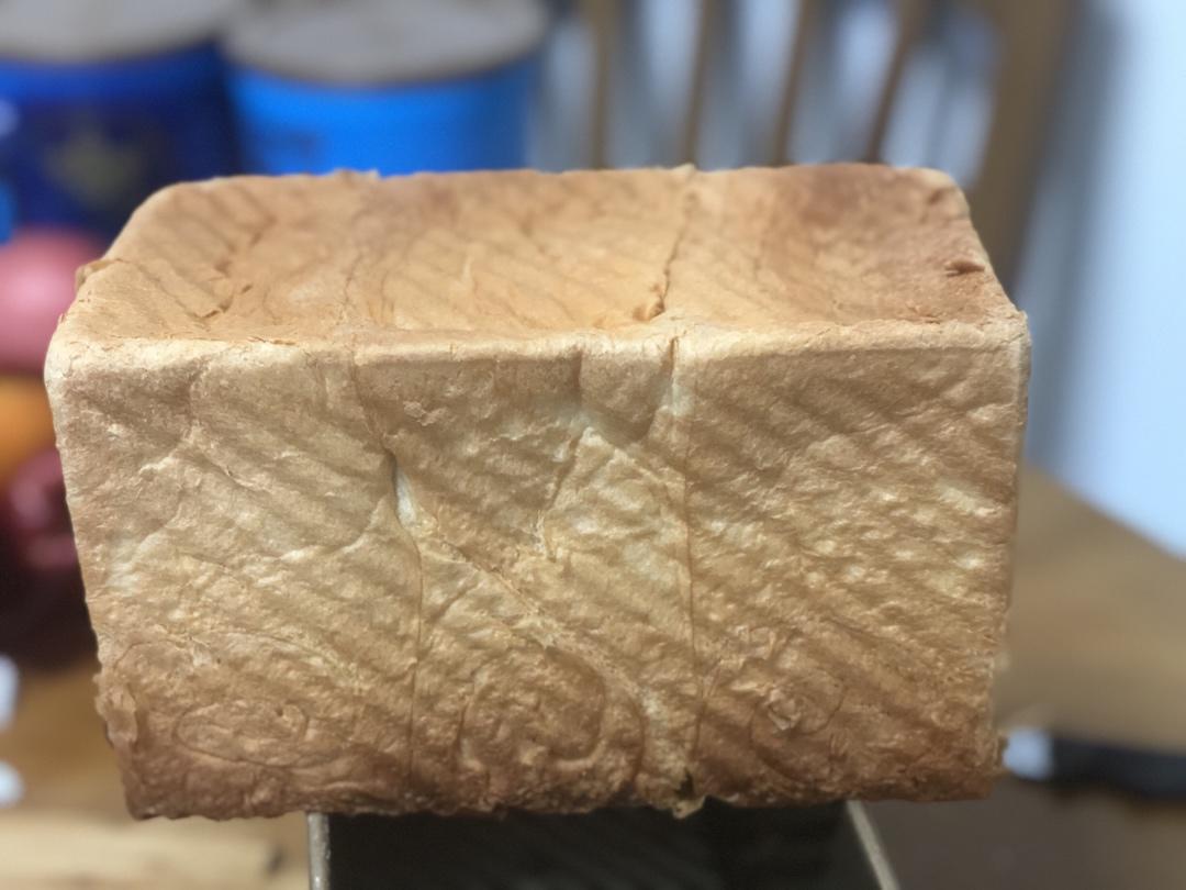 纯奶手撕吐司