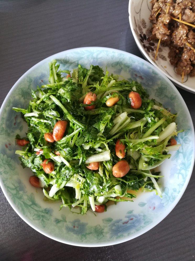 凉拌苦菊