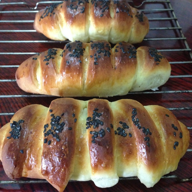 毛毛虫肉松面包