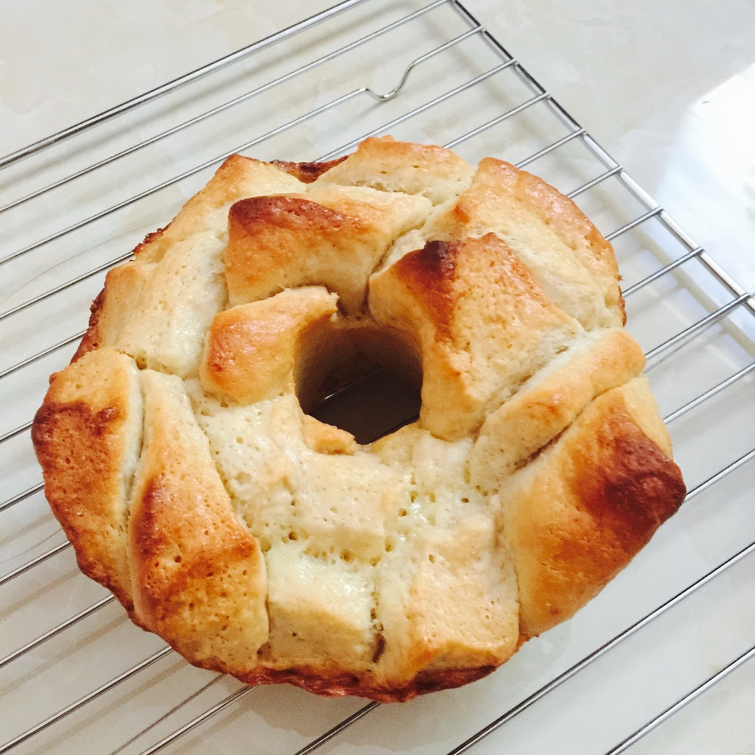 日式香浓炼乳面包