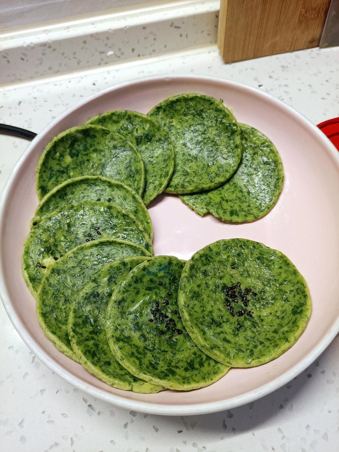 5分钟营养早餐❗️芹菜叶小饼