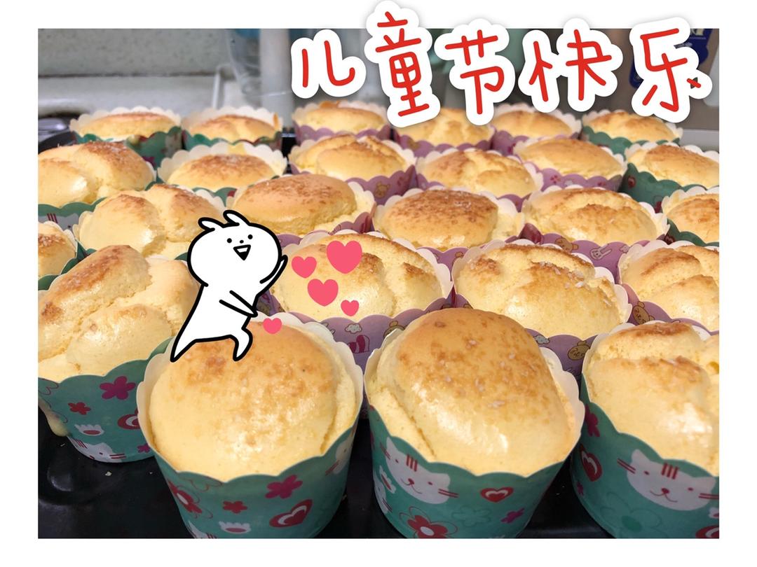 蓝莓戚风小蛋糕