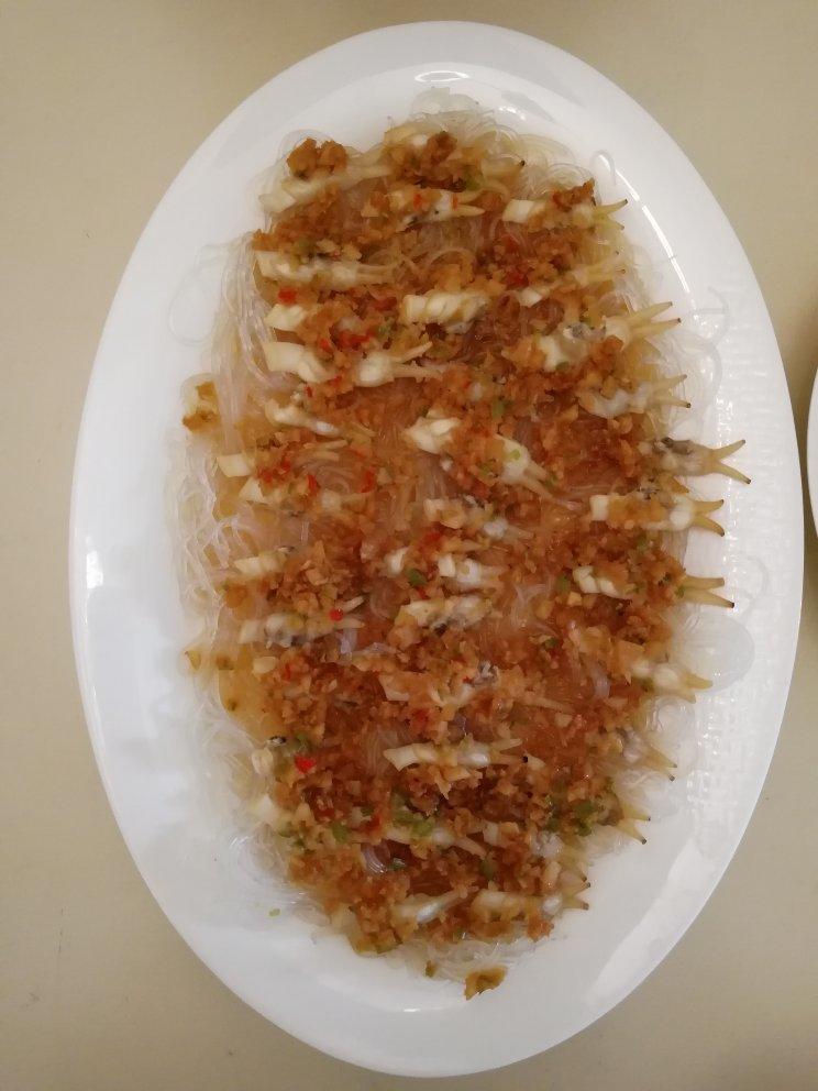 蒜蓉剁椒蛏子蒸粉丝