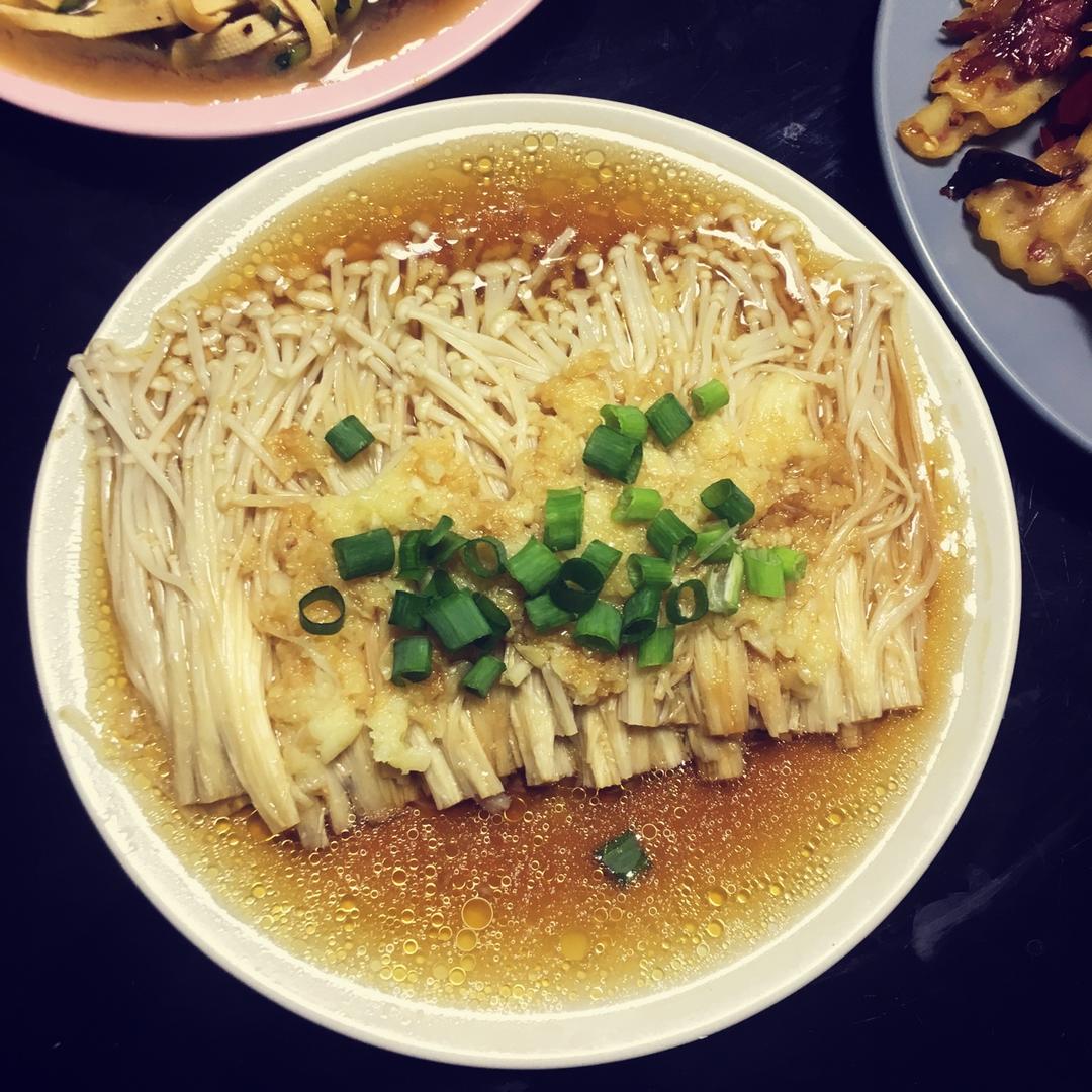蒜蓉蒸金针菇
