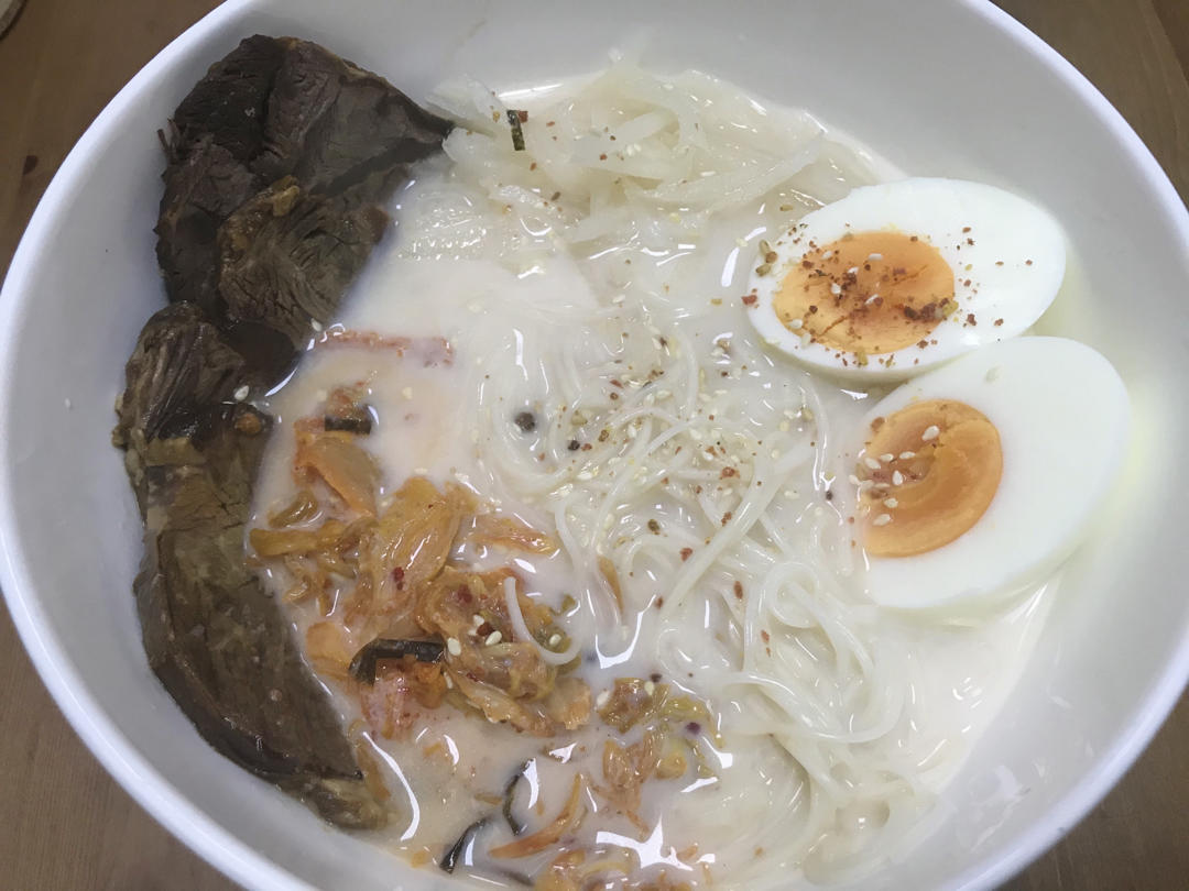 【韩食记】夏季特供健康料理--韩国豆浆冷面 콩국수