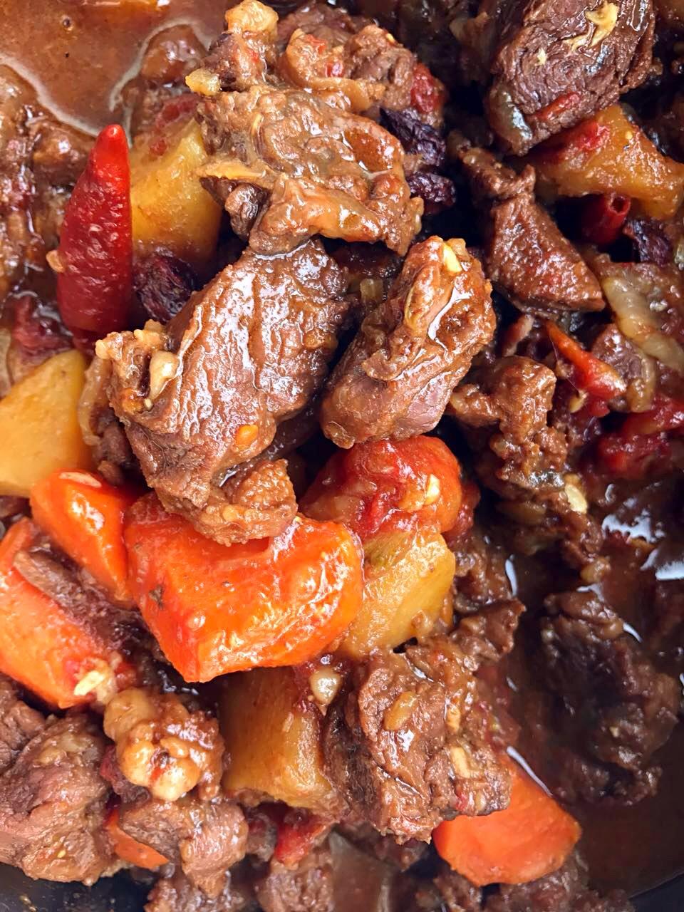 红烧牛肉土豆 （独家秘制）