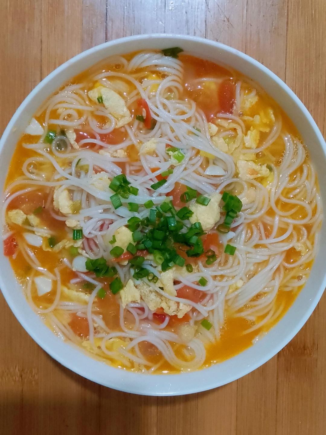 汤都要喝光的西红柿鸡蛋面