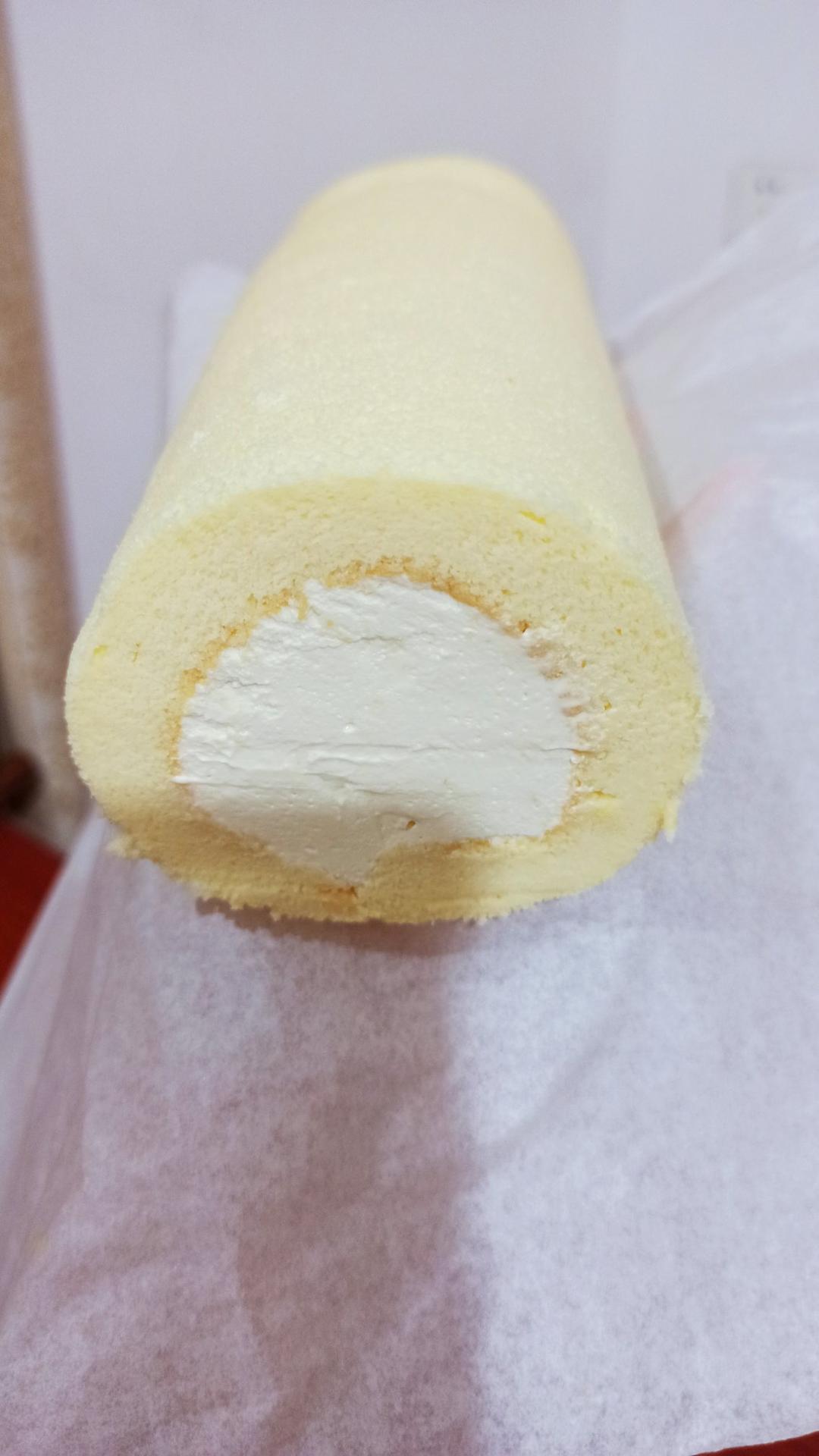 红丝绒蛋糕卷