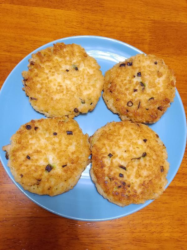 鸡蛋米饭饼