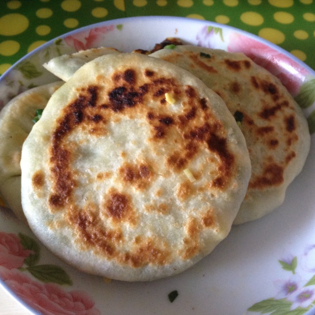 韭菜鸡蛋馅饼