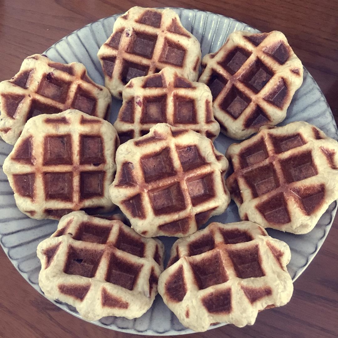 麦麸肉松华夫饼