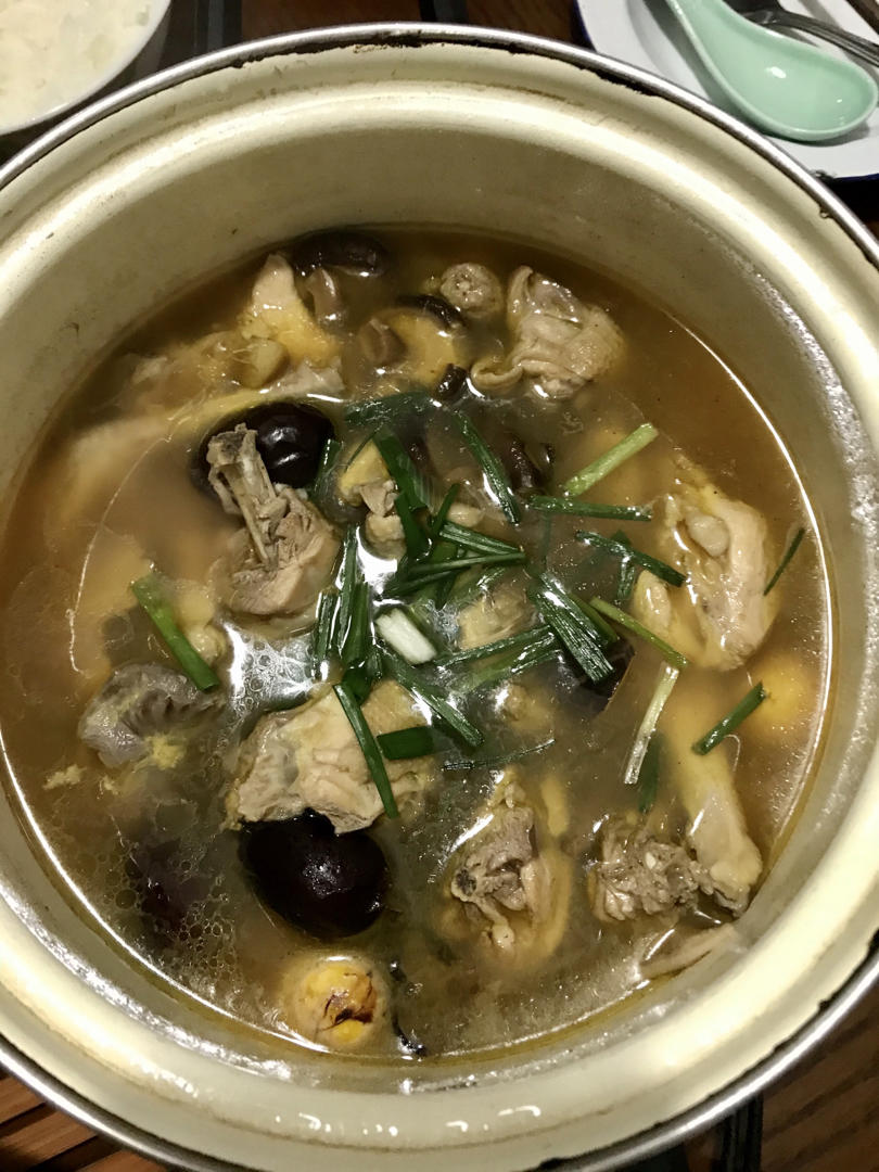煲靓汤 老母鸡汤