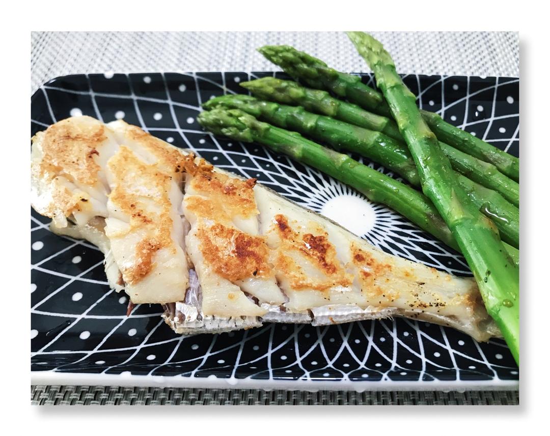 丁家宜sod密做的香煎马面鱼橡皮鱼剥皮鱼耗儿鱼