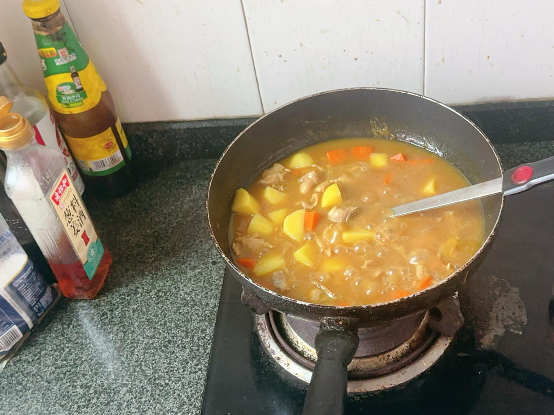 零失败日式咖喱鸡肉饭！！最正宗日本家庭做法！简单又好吃！