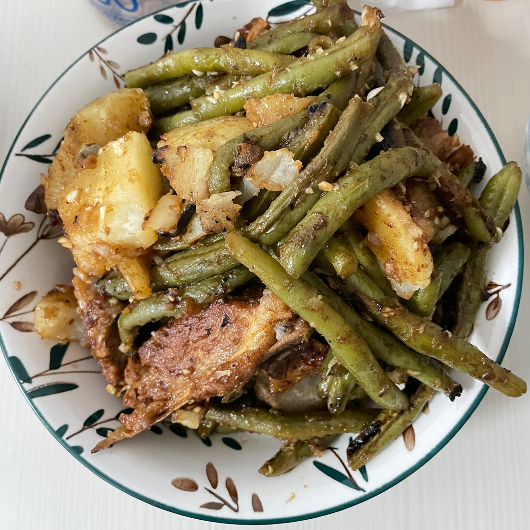 硬菜代表--排骨炖豆角土豆（豆角焖面胚子）