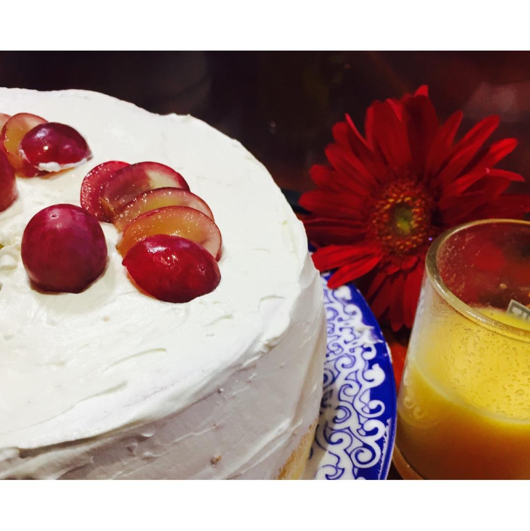 烤箱做蛋糕（戚风蛋糕的做法）