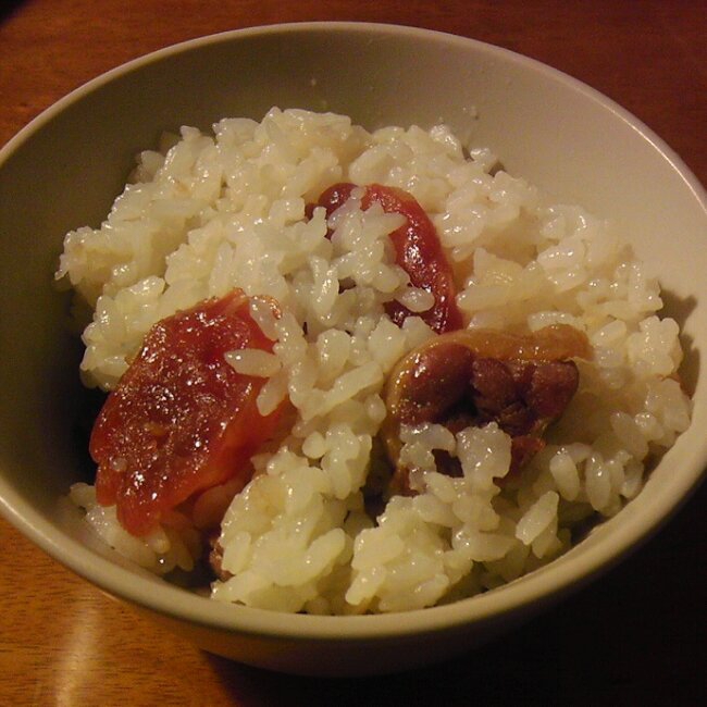 电饭锅版腊肠煲仔饭