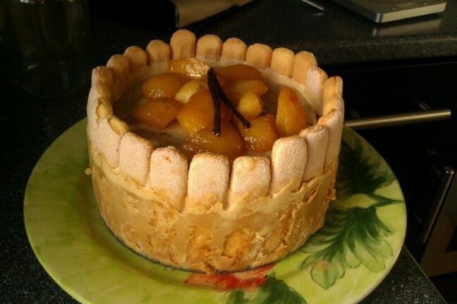 焦糖洋梨夏洛特