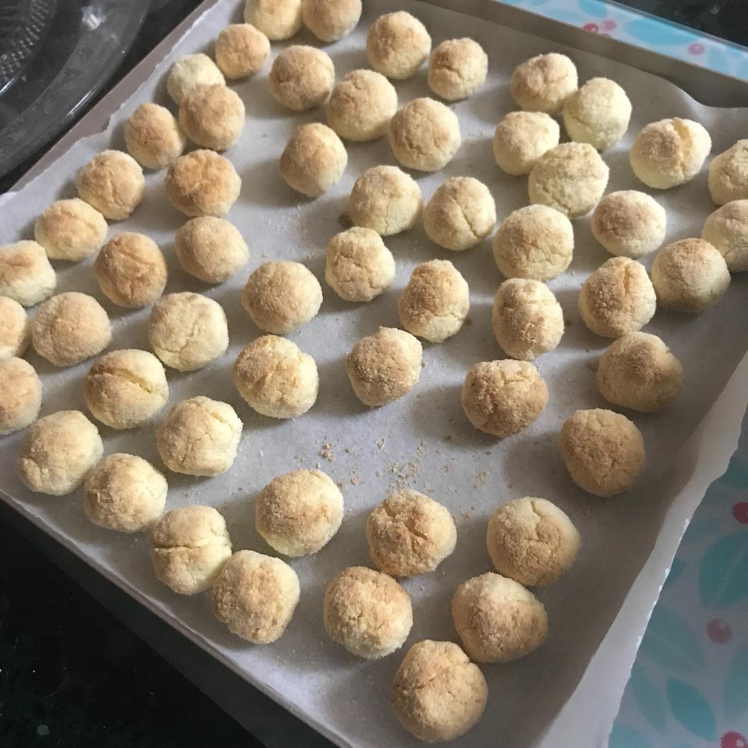 【视频】椰蓉小酥球（消耗蛋黄）童年美食