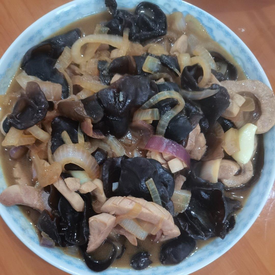 青红椒黑木耳洋葱炒腰花