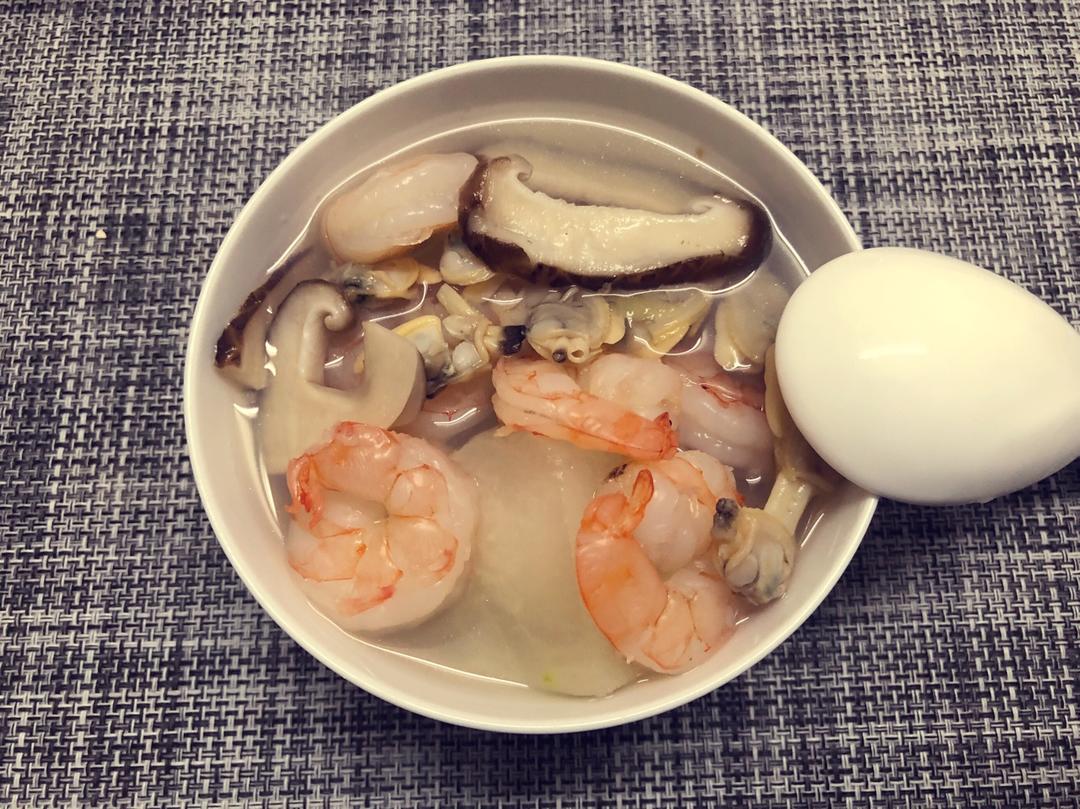 北极虾蛤蜊冬瓜汤