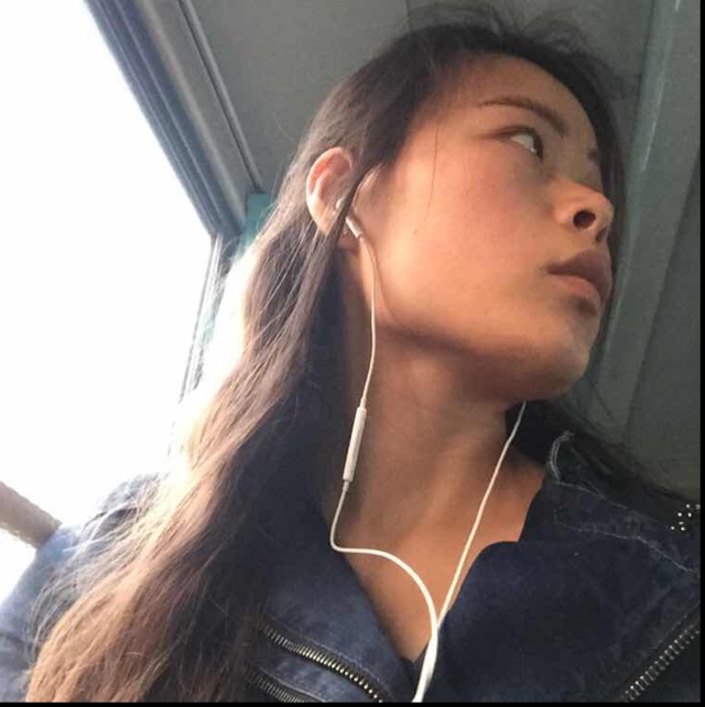 小乖是只流浪狗