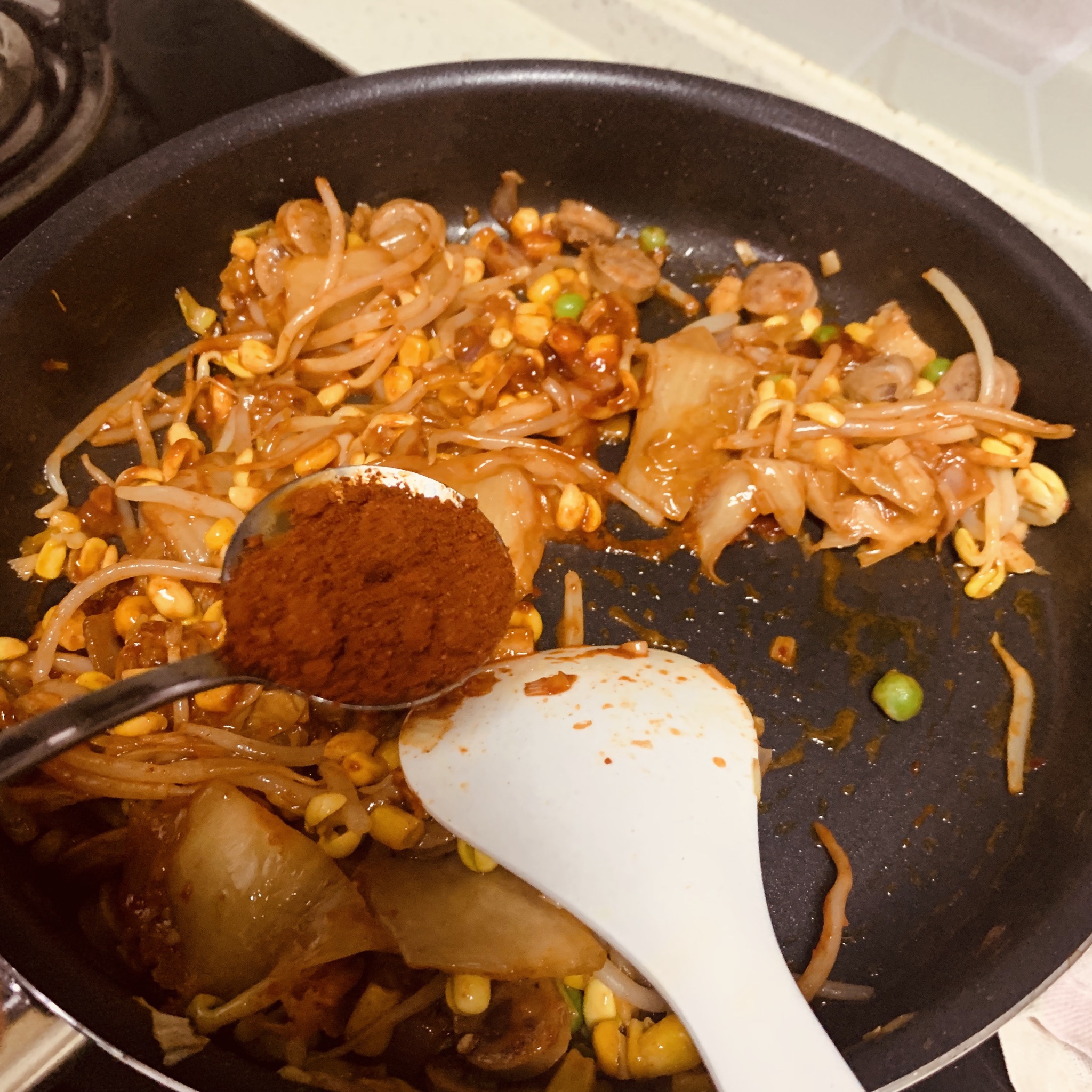 怎么做都好吃的泡菜炒饭的做法 步骤9