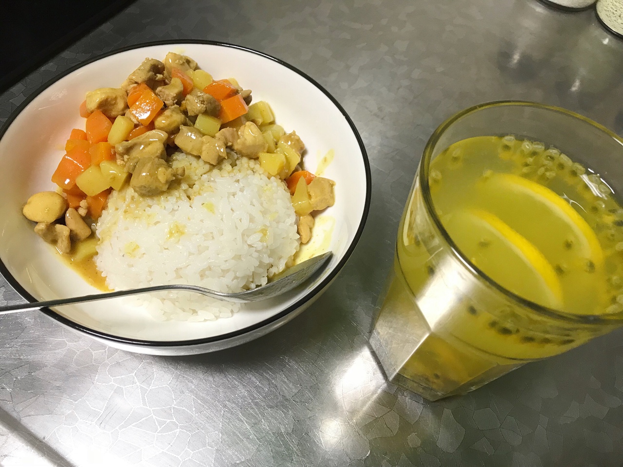 激萌咖喱米饭