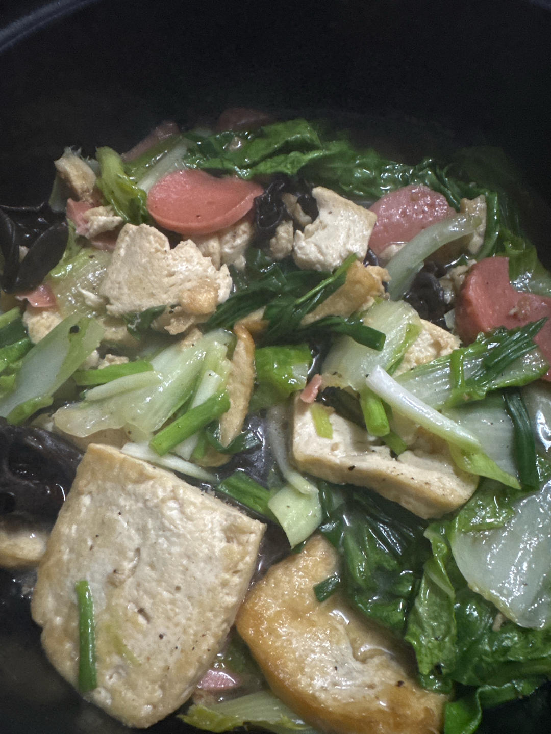给肉都不换白菜豆腐煲
