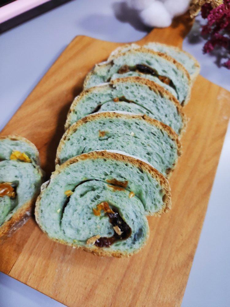 奶香果仁大列巴