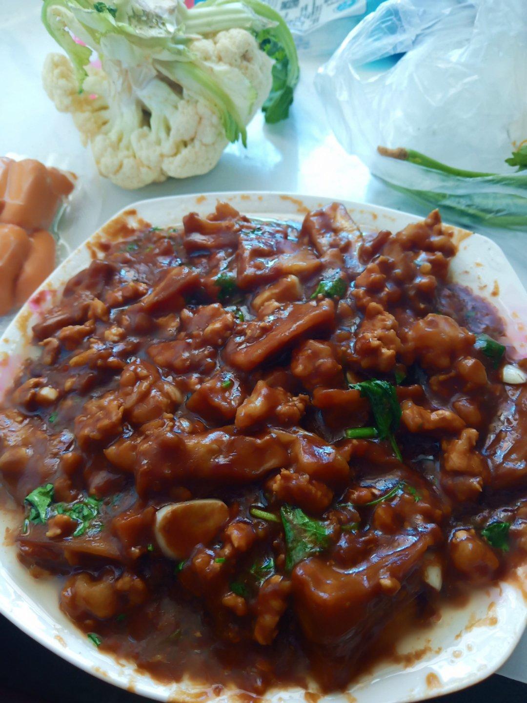 红烧肉沫茄子
