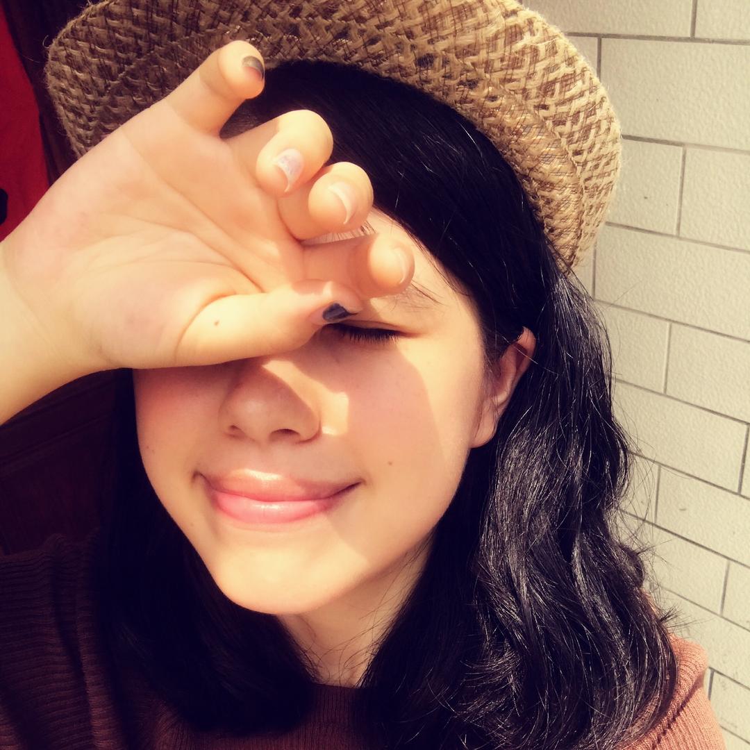李_小怡