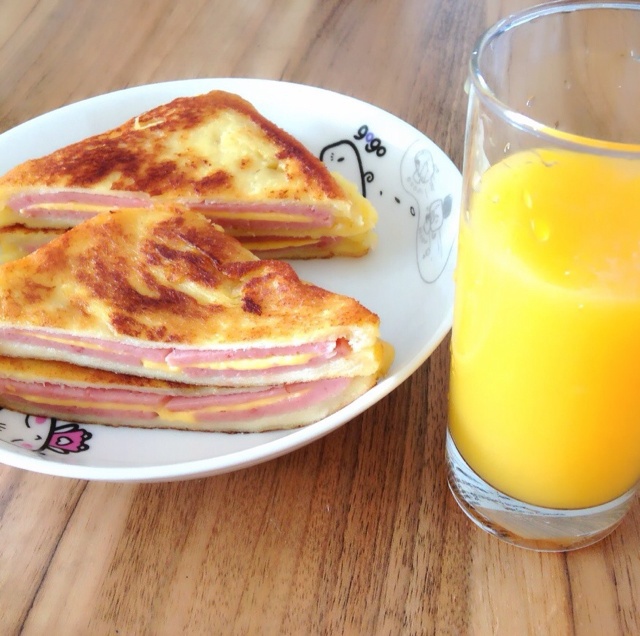 港式小食火腿西多士